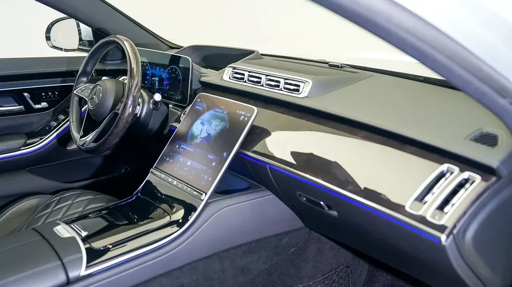 S 580 AMG Line | AED 5,323 PM | Up to 3 Years Warranty Unlimited | - Image 6