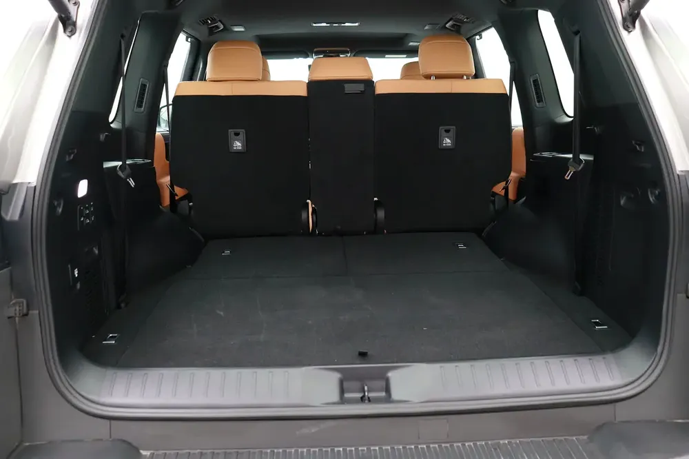 **Special offer** 2024 LX SUV P 3.5L T AT Signature - Image 19