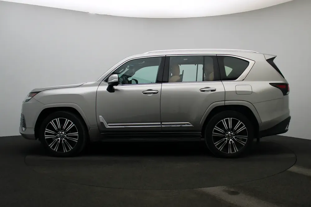 **Special offer** 2024 LX SUV P 3.5L T AT Signature - Image 6