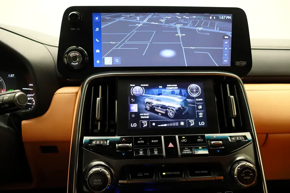 **Special offer** 2024 LX SUV P 3.5L T AT Signature - Image 7