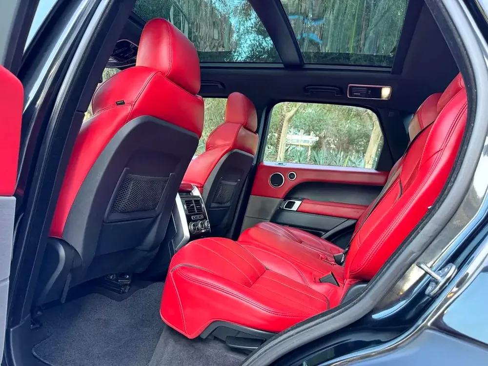 Land Rover Range Rover Sport Supercharged | GCC Specs | Pristine Condition - Image 11
