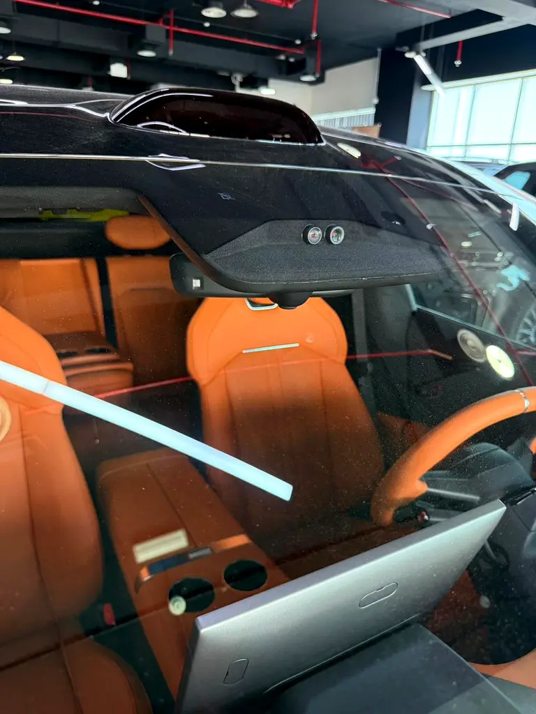 YU7 MAX - Image 13