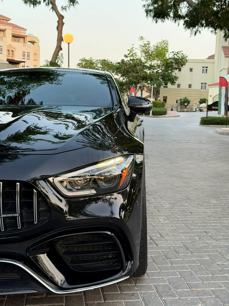 Mercedes GT63 s 4Matic+ 2020 First Owner Carbon Edition - Image 13