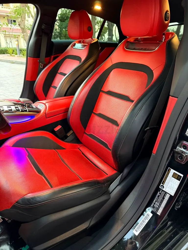 Mercedes GT63 s 4Matic+ 2020 First Owner Carbon Edition - Image 19