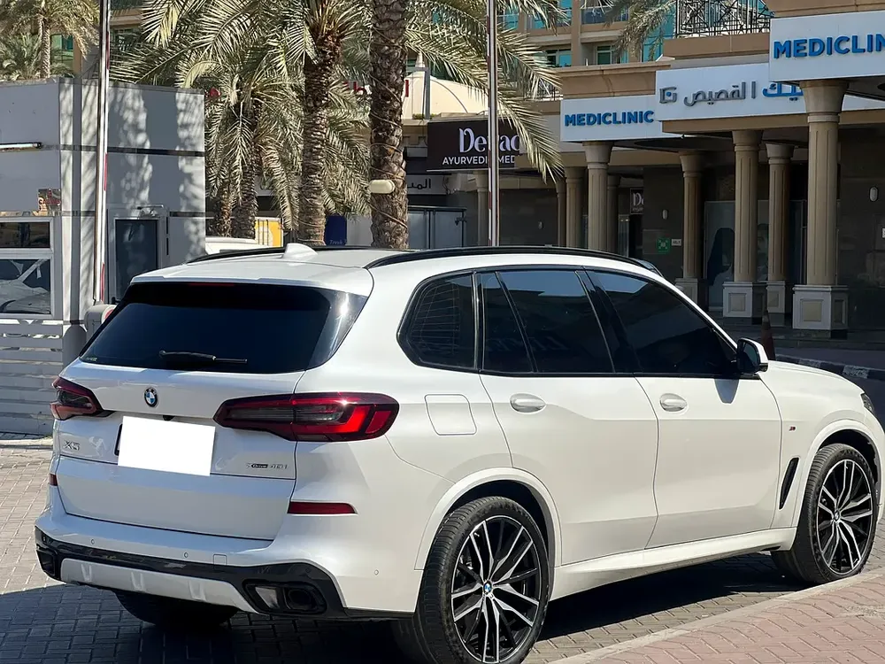 BMW X5 xDrive40i 2023 GCC Specs - Image 5