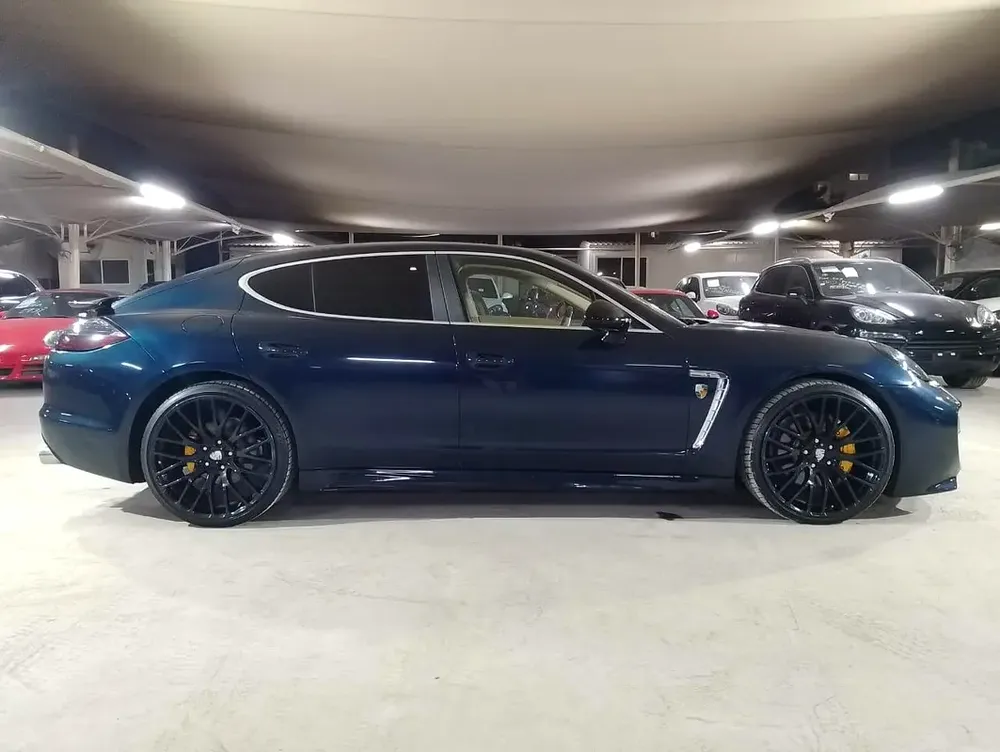 PORSCHE PANAMERA S 2010 4.8L | CARBON BONNET | MANSORY REAR WING | BOSE SOUND SYSTEM - Image 7