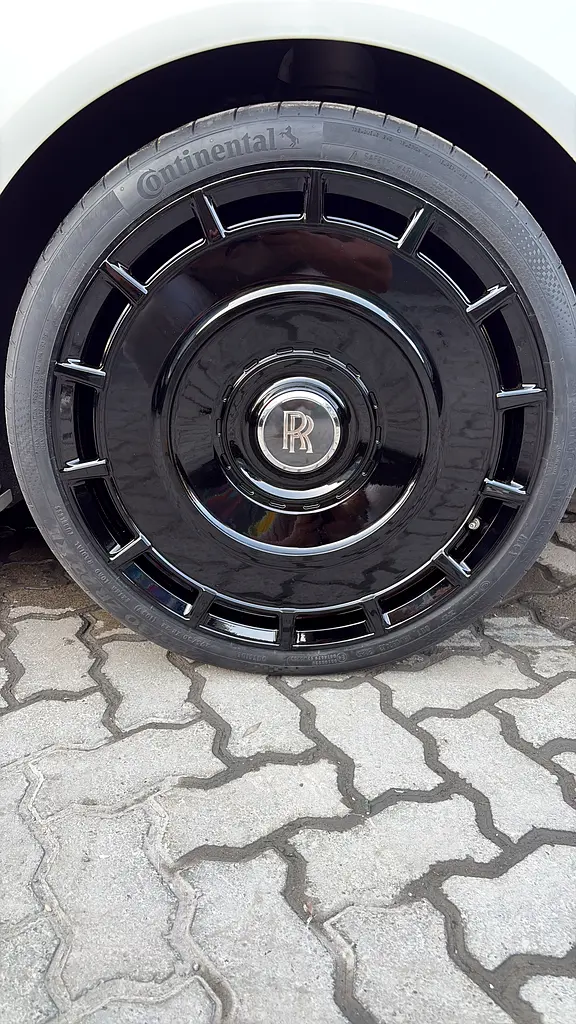 ROLLS ROYCE WRAITH - Image 6