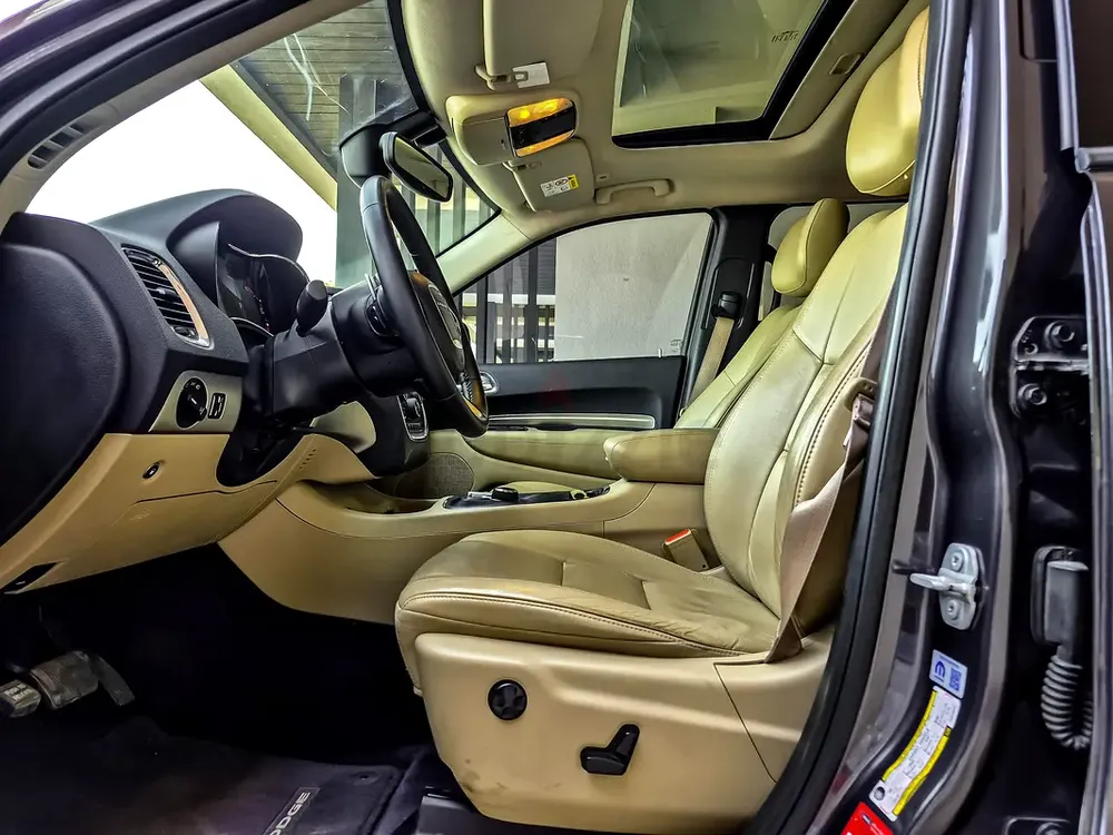 AED 1012/month | 2017 Dodge Durango  | GCC Specs | Ref#467996 - Image 13