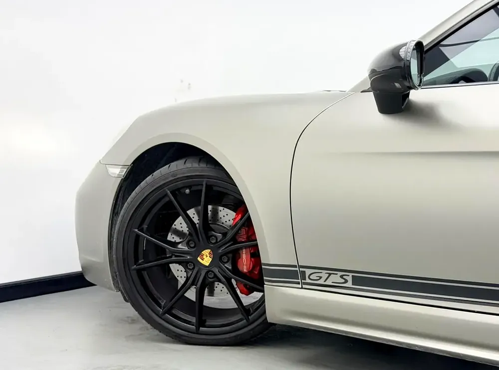 2018 Porsche 718 Cayman GTS, Porsche Warranty+Full Service History, Full PPF, GCC - Image 4