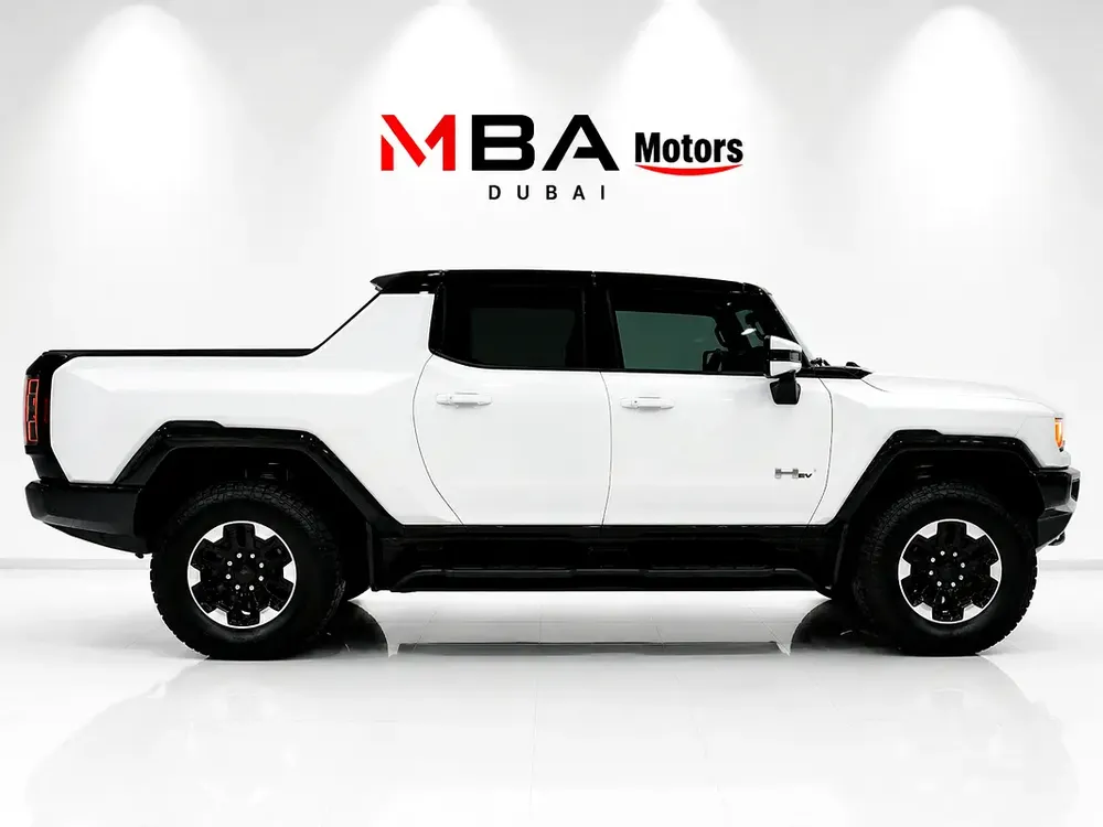 GMC Hummer EV Pickup 2022 - 1000 HP - Under Warranty And Service - Image 4
