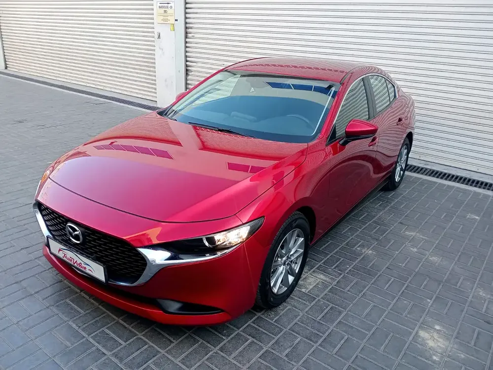 Mazda 3 2025 mid option gcc accident free original paint we maintained - Image 11