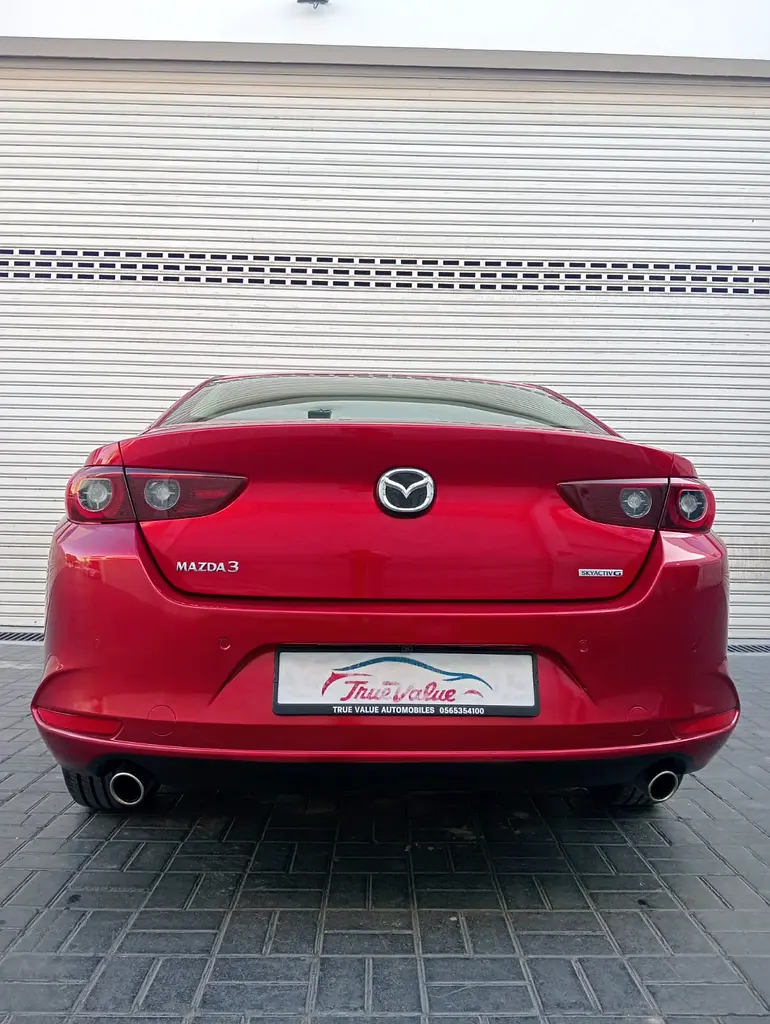 Mazda 3 2025 mid option gcc accident free original paint we maintained - Image 15