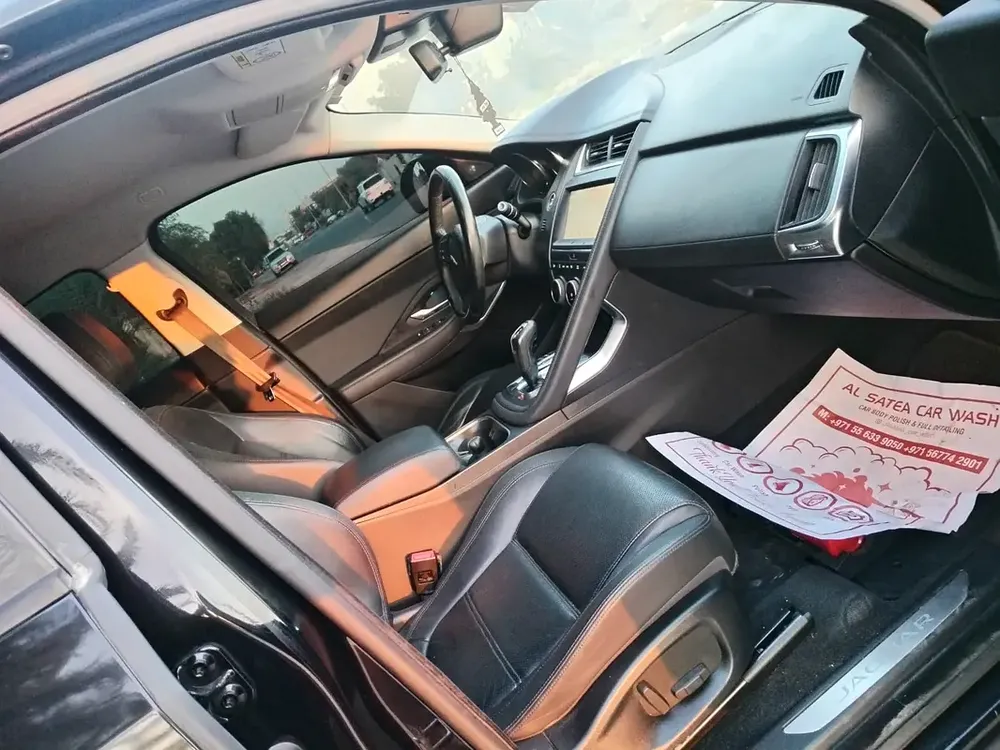 GCC SPEC . JAGUAR E PACE 2019 . VERY CLEAN CAR...TURBO OPTION - Image 12