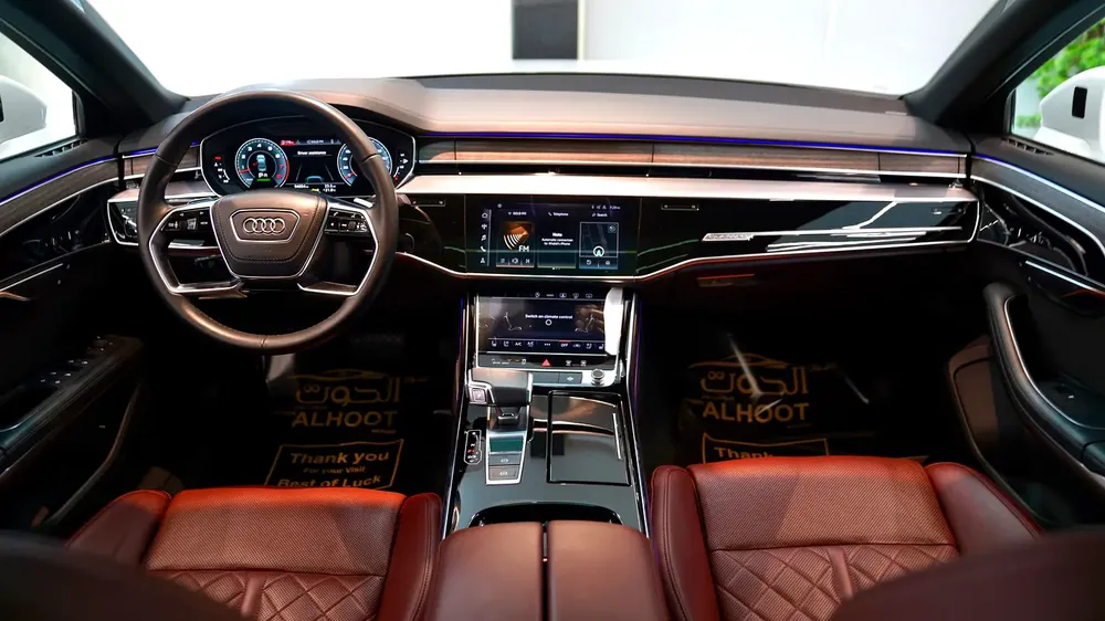 EXCLUSIVE AUDI A8L 55 TFSI V8 || VIP CONSOLE || TOP RANGE || GCC || ACCIDENTS FREE || PANORAMIC - Image 14