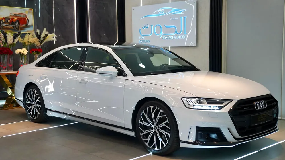 EXCLUSIVE AUDI A8L 55 TFSI V8 || VIP CONSOLE || TOP RANGE || GCC || ACCIDENTS FREE || PANORAMIC - Image 7