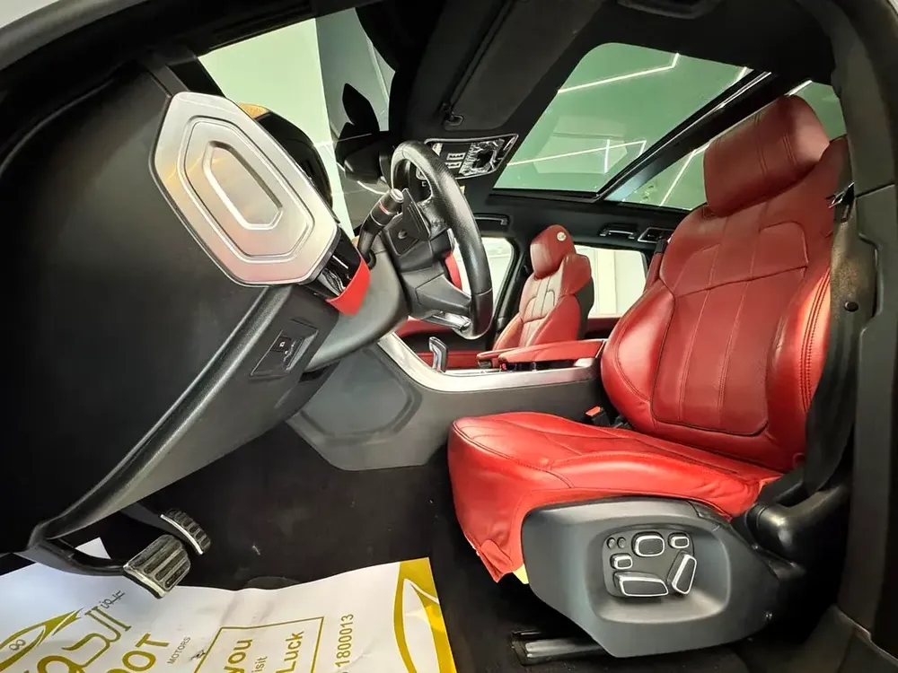 AUTOBIOGRAPHY RANGE ROVER SPORT V8 || RED INT || TOP RANGE || GCC || ACCIDENTS FREE || LOW MILEAGE - Image 15