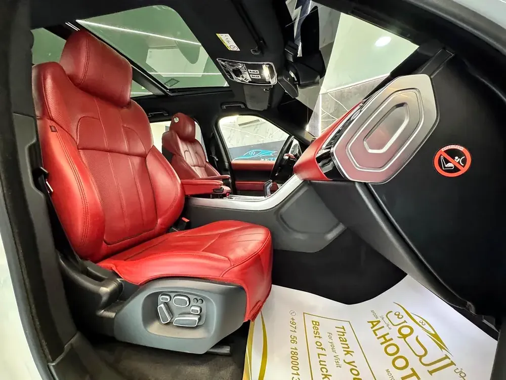 AUTOBIOGRAPHY RANGE ROVER SPORT V8 || RED INT || TOP RANGE || GCC || ACCIDENTS FREE || LOW MILEAGE - Image 17