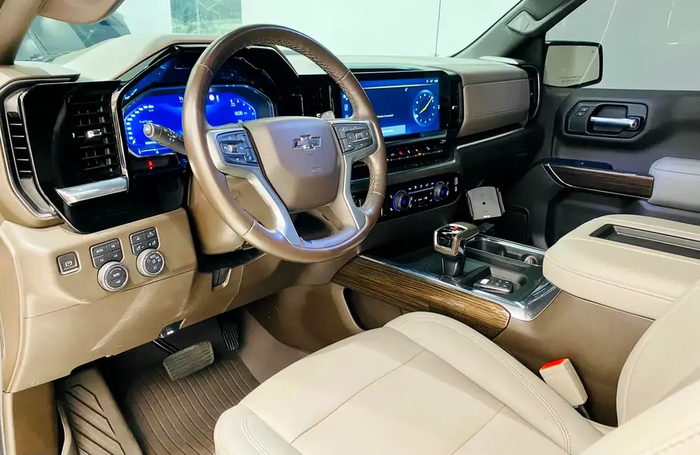 2022 Chevrolet Pickup 1500 - GCC Specs - Pristine Condition - Image 9