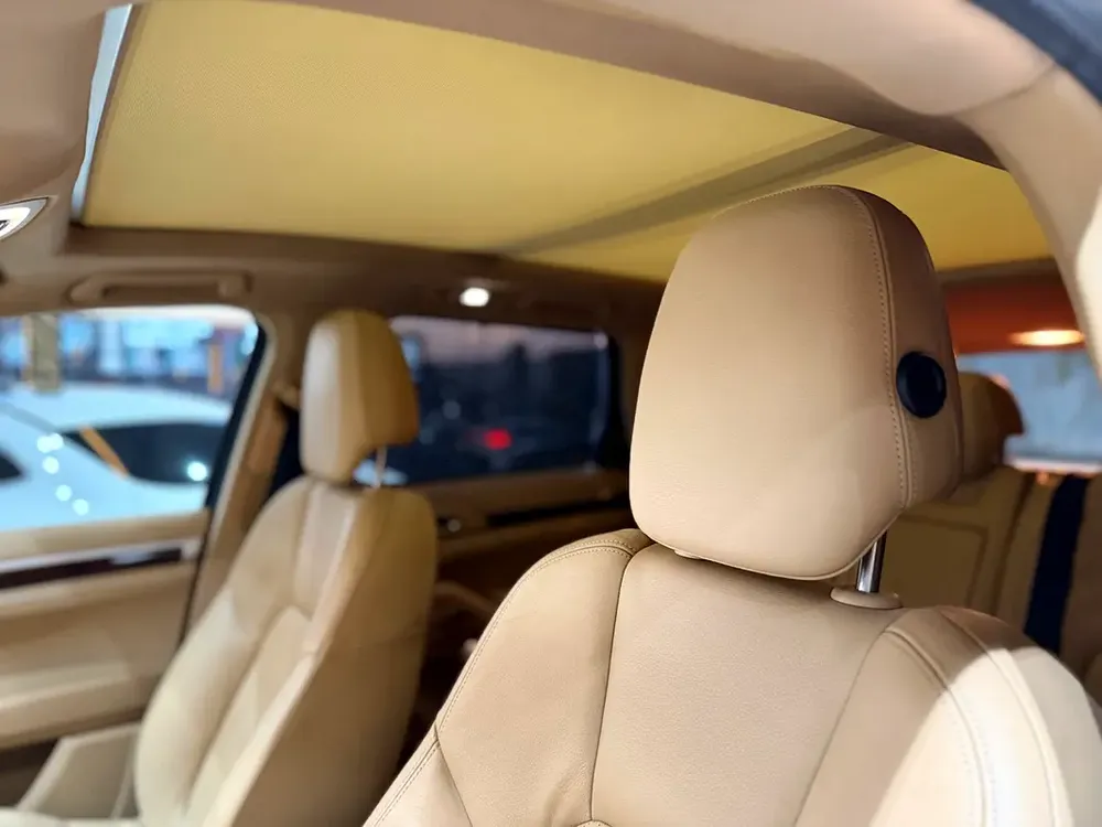 Porsche Cayenne 2014 | GCC Specs | Well Maintained - Image 12