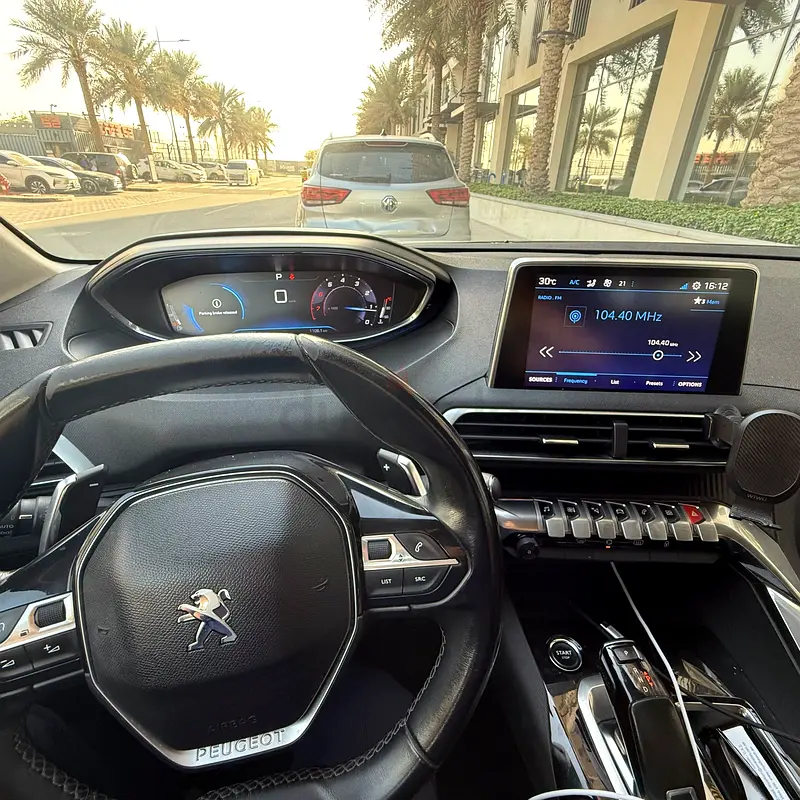 Peugeot 5008 Active 2019 | GCC Specs | Well Maintained - Image 6