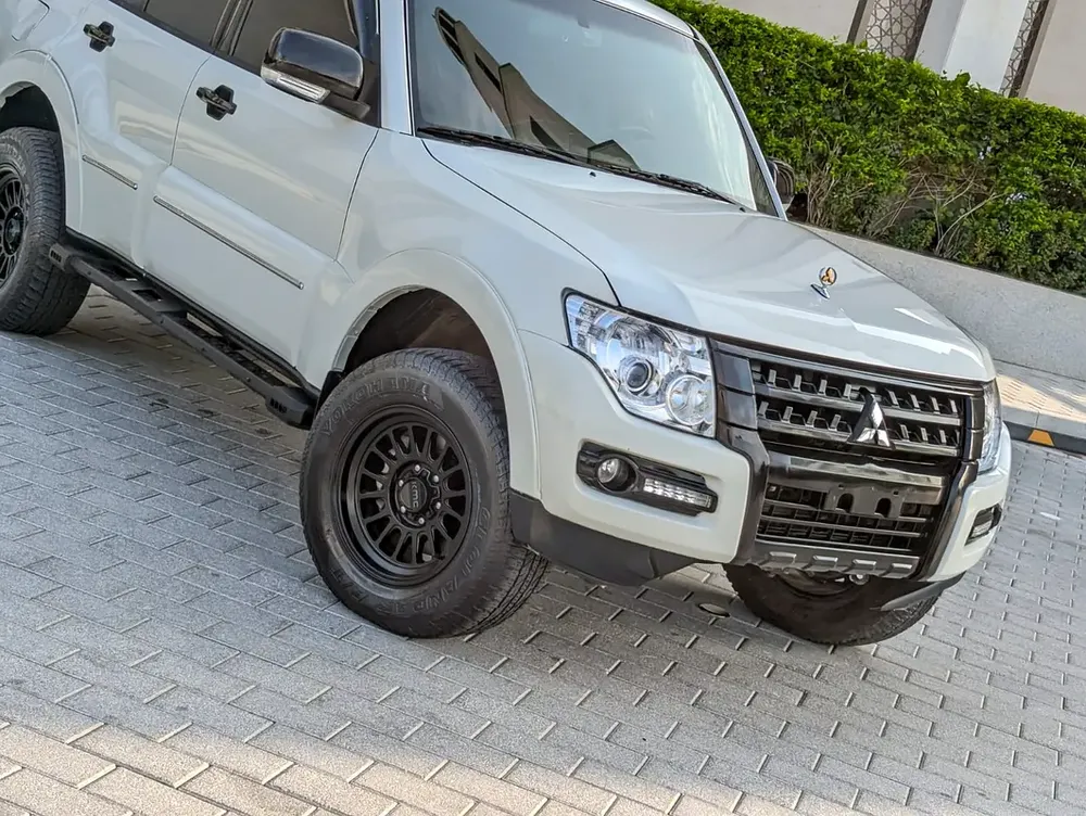MITSUBISHI PAJERO 2020 GCC V6 3.8L IN EXCELLENT CONDITION - Image 20