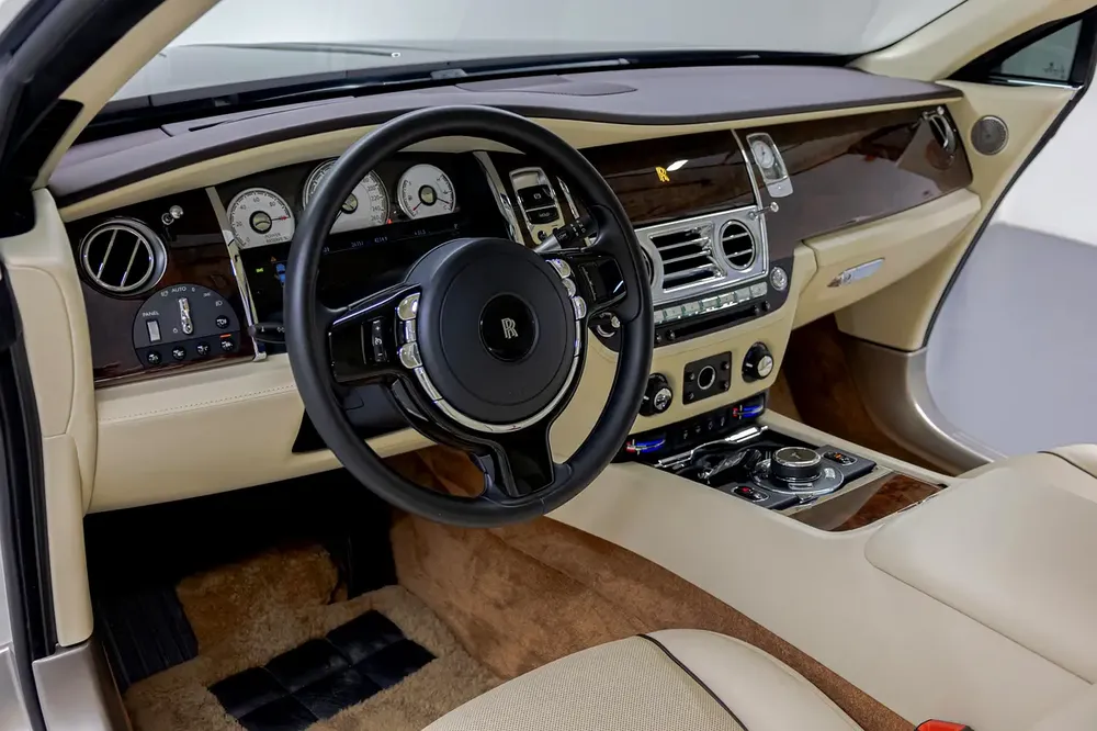 GCC I Rolls Royce Wraith - Image 10