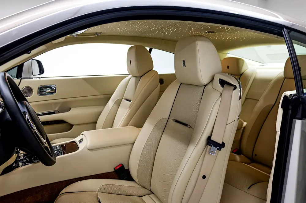 GCC I Rolls Royce Wraith - Image 8