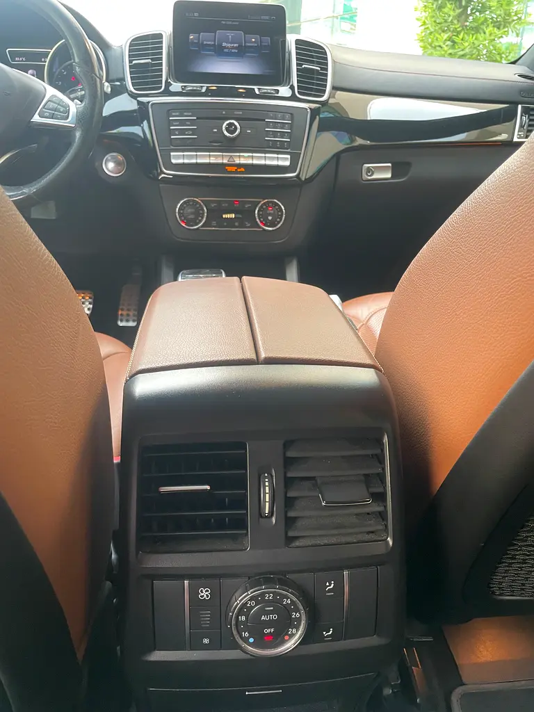 2019 Mercedes-Benz GLE Coupe 43 AMG | GCC Specs | Pristine Condition - Image 11