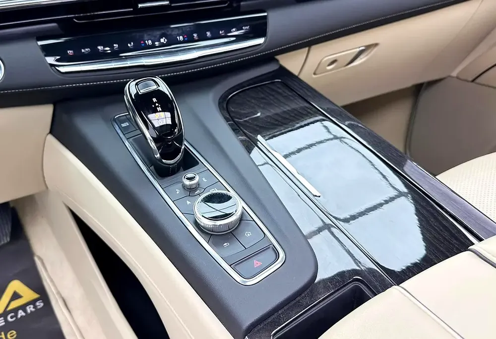 2023 Cadillac Escalade Premium Luxury, Dec/2029 Cadillac Warranty + Service Contract, FSH, GCC - Image 14