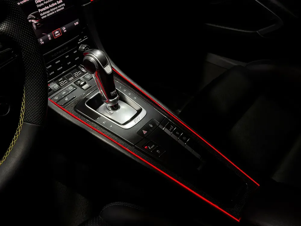 Porsche 911 Turbo S 2018 - Carbon Pack - Image 12