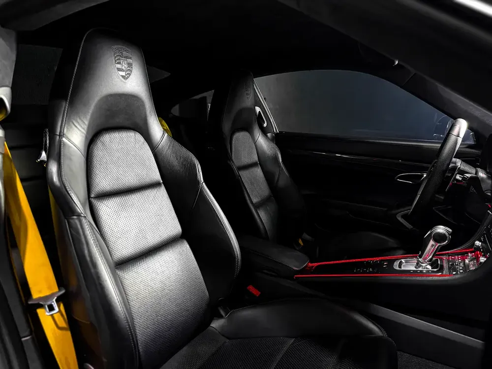 Porsche 911 Turbo S 2018 - Carbon Pack - Image 16