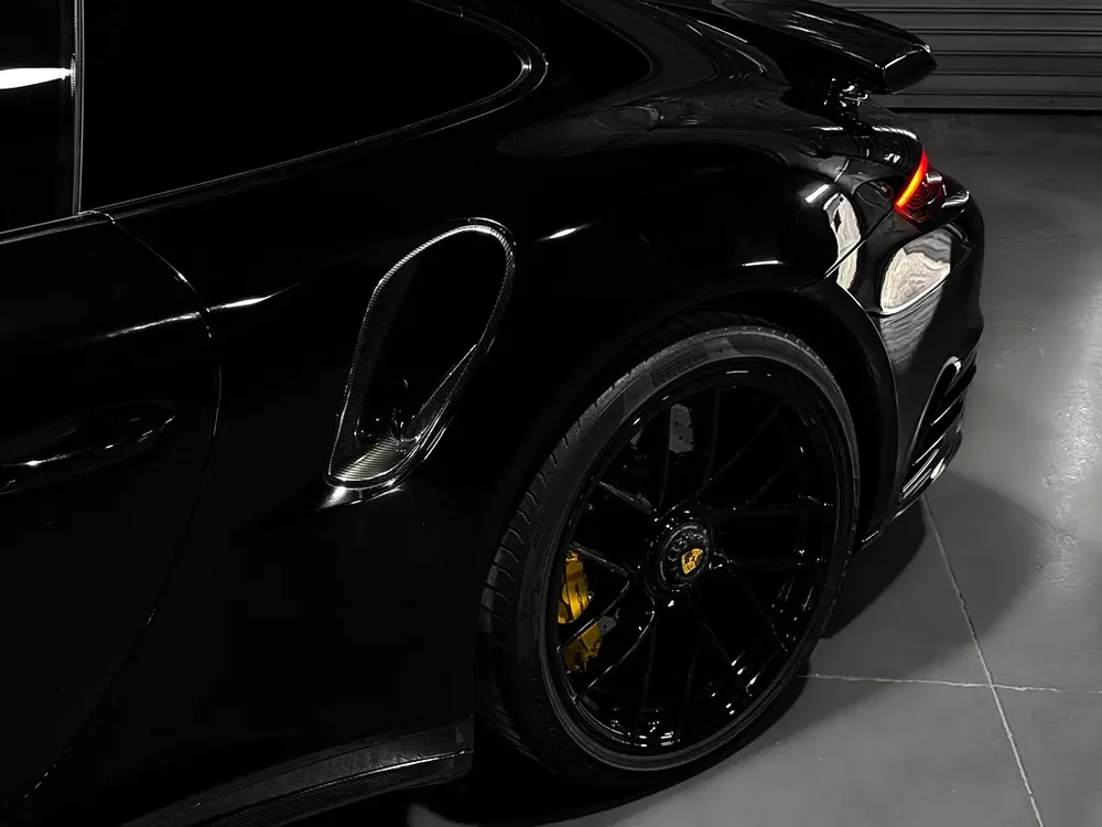 Porsche 911 Turbo S 2018 - Carbon Pack - Image 5