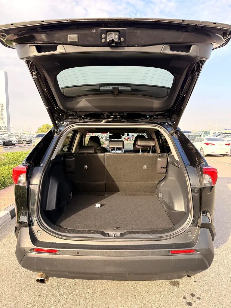 Toyota Rav 4 Platinum - 2022 - Japanese Specs - PANORAMIC ROOF- well Maintained - Image 19