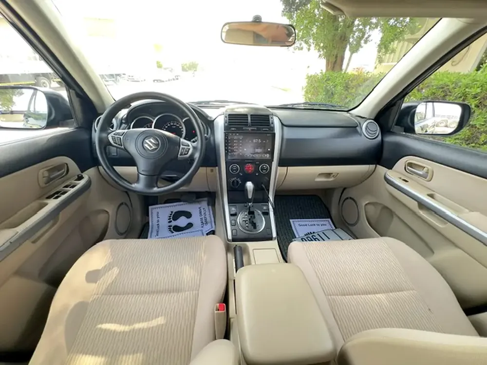 Suzuki Grand Vitara - GCC Specs - Excellent Condition - Image 10