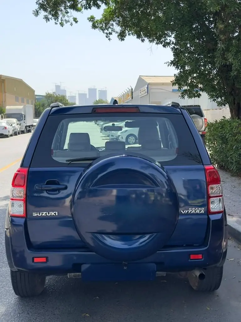 Suzuki Grand Vitara - GCC Specs - Excellent Condition - Image 6