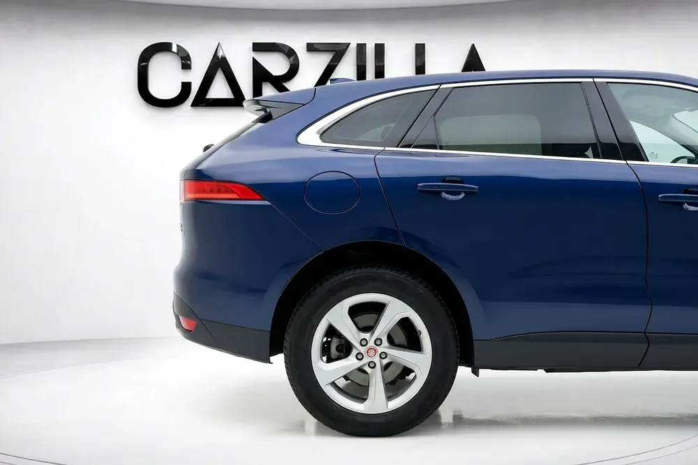 Jaguar F-Pace Pure 2018 l Excellent Condition l AED 1,187 / Monthly l 0% Downpayment - Image 5
