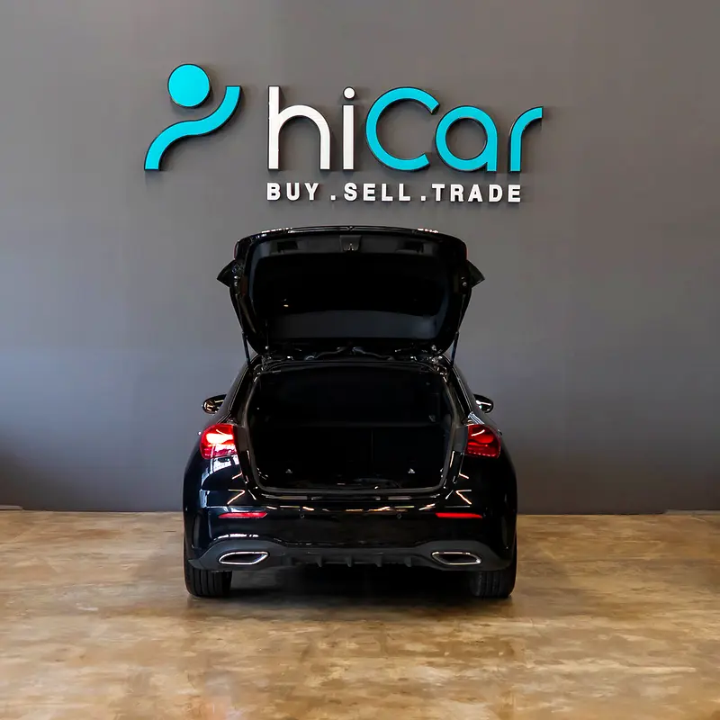 AED 2,107 P.M • 0% Downpayment • Mercedes A 200 Premium  • Agency Warranty - Image 5