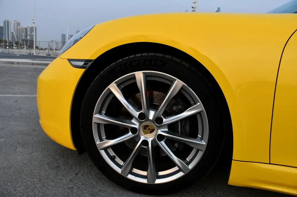 2018 | Porsche Cayman | Low Mileage | Sport Chrono - Image 6