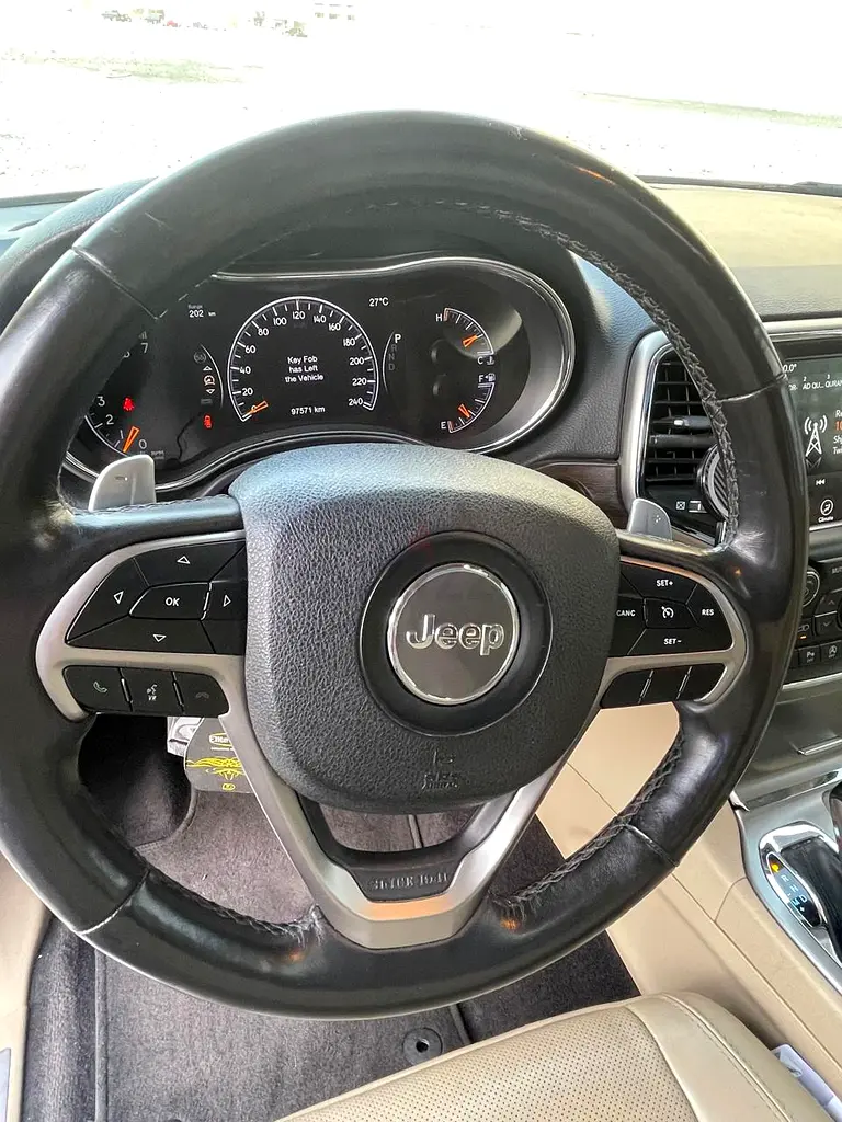 Jeep Grand Cherokee Limited 2018 | GCC Specs | Pristine Condition - Image 13