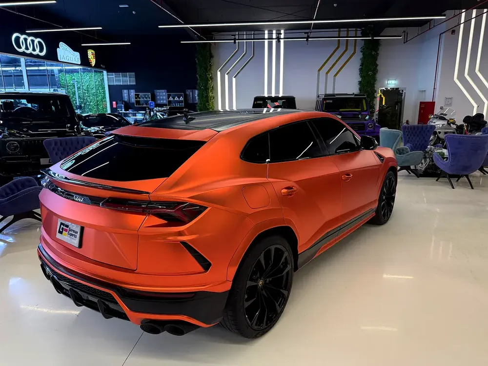 2021 Graphity Capsule Urus / Under Warranty and Service Contract till 2027 - Image 9
