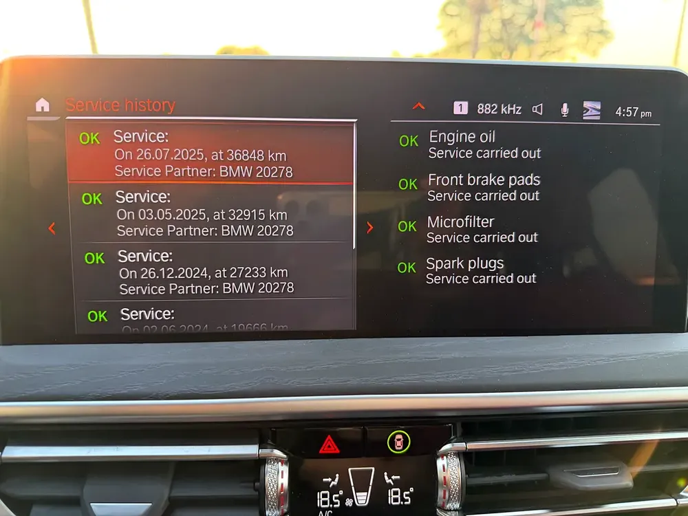 PERFECT CAR TOP OF THE RANGE FULL SERVICE HISTORY VERY LOW MILAGE WARRANTY TILL 2027/6 - Image 15