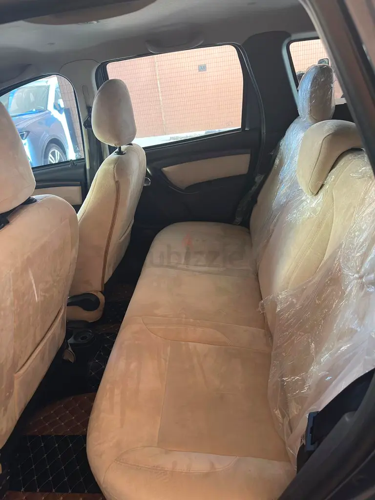 Renault Duster LE 2018 - Excellent Condition - Image 12