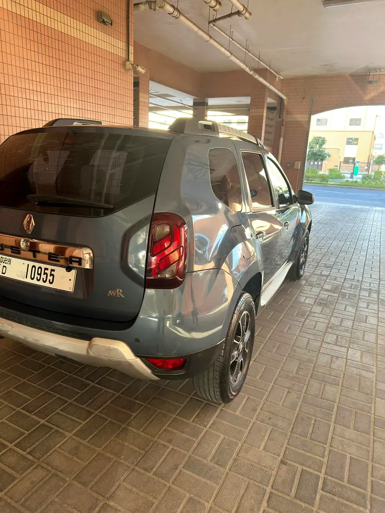Renault Duster LE 2018 - Excellent Condition - Image 9