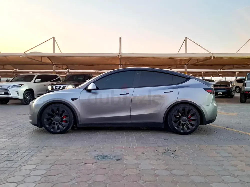 AED 1641/month | 2023 Tesla Model Y  | GCC Specs | Ref#428647 - Image 5