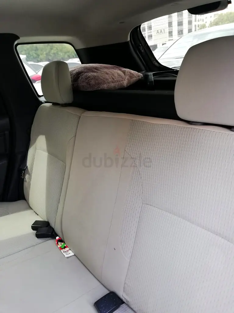 Renault Duster 2016 under contract with authorised service center. - Image 5