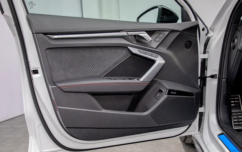 Audi Warranty + Service 2030 • Ultra Low Mileage • GCC - Image 16