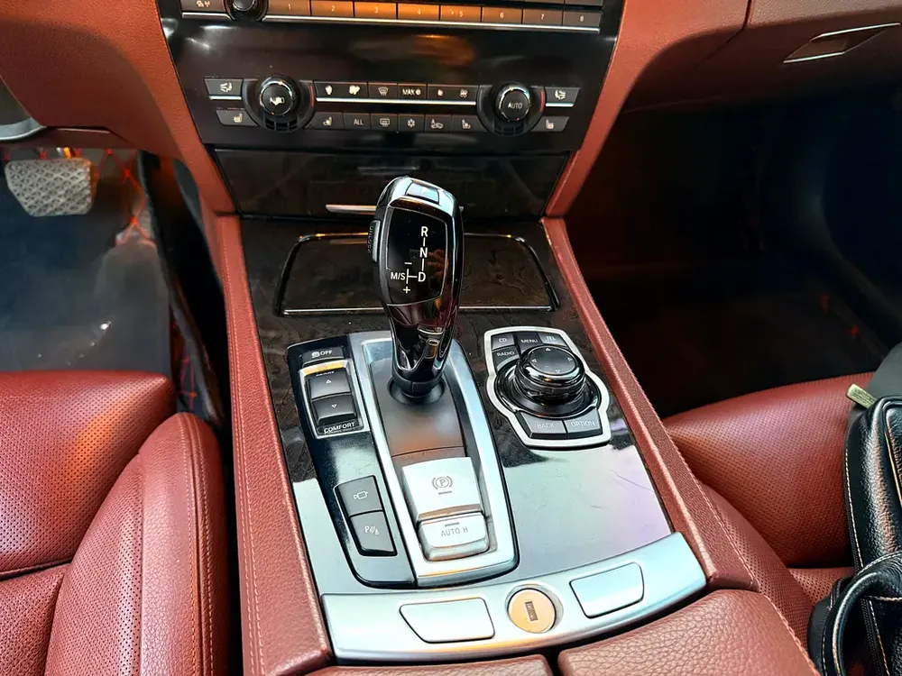 🚘 BMW 750Li – 2012 GCC | Luxury Sedan - Image 11
