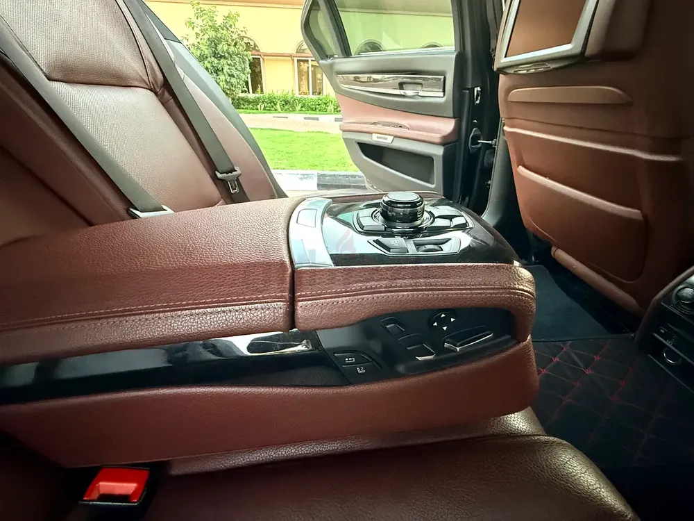 🚘 BMW 750Li – 2012 GCC | Luxury Sedan - Image 15