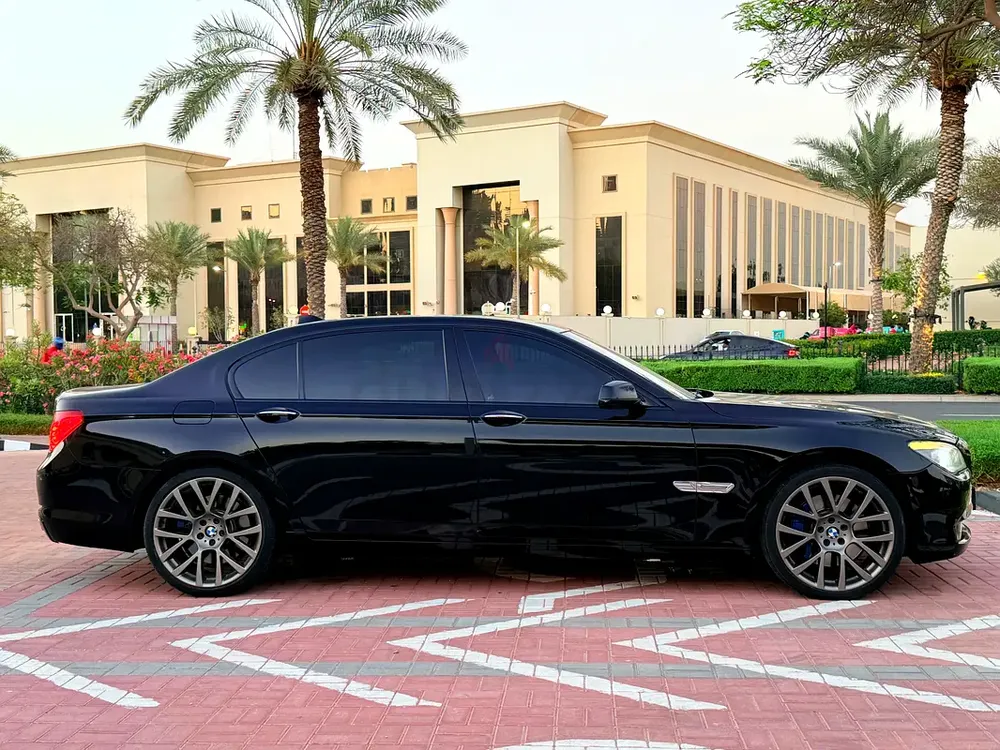 🚘 BMW 750Li – 2012 GCC | Luxury Sedan - Image 7