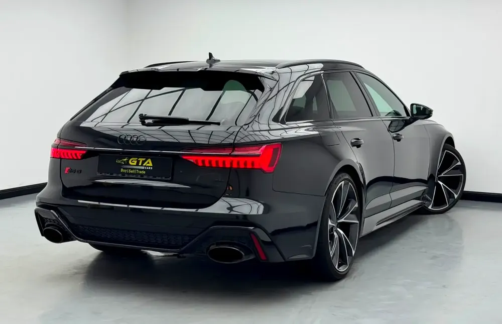 2023 Audi RS6, 1 Year Unlimited KM Warranty, Full Service History, Excellent Condition - Image 4